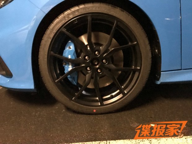 2018日內瓦車展探館：福克斯RS限量版